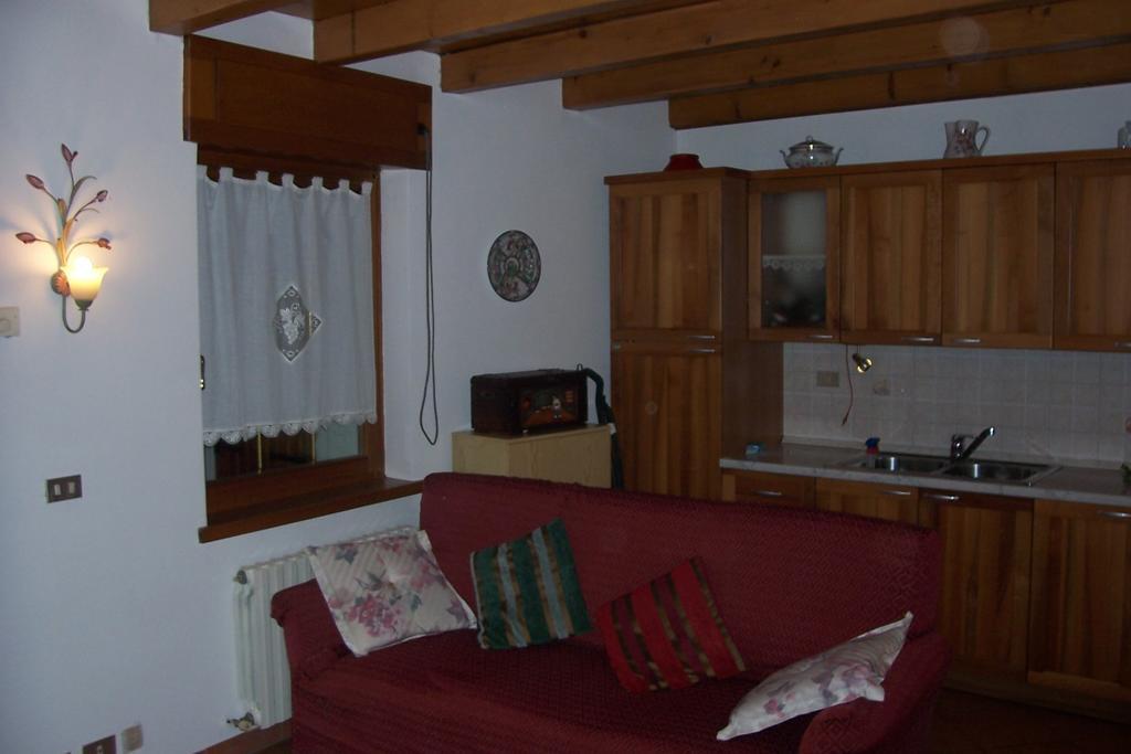 Fabbricato Indipendente Centro Appartement Lozzo Cadore Kamer foto