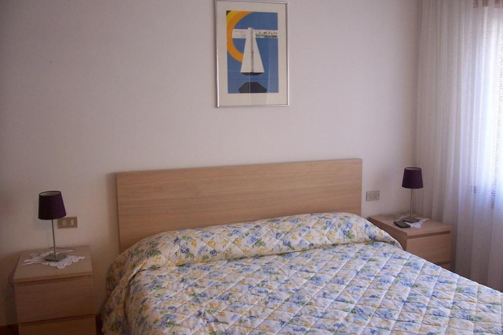 Fabbricato Indipendente Centro Appartement Lozzo Cadore Buitenkant foto